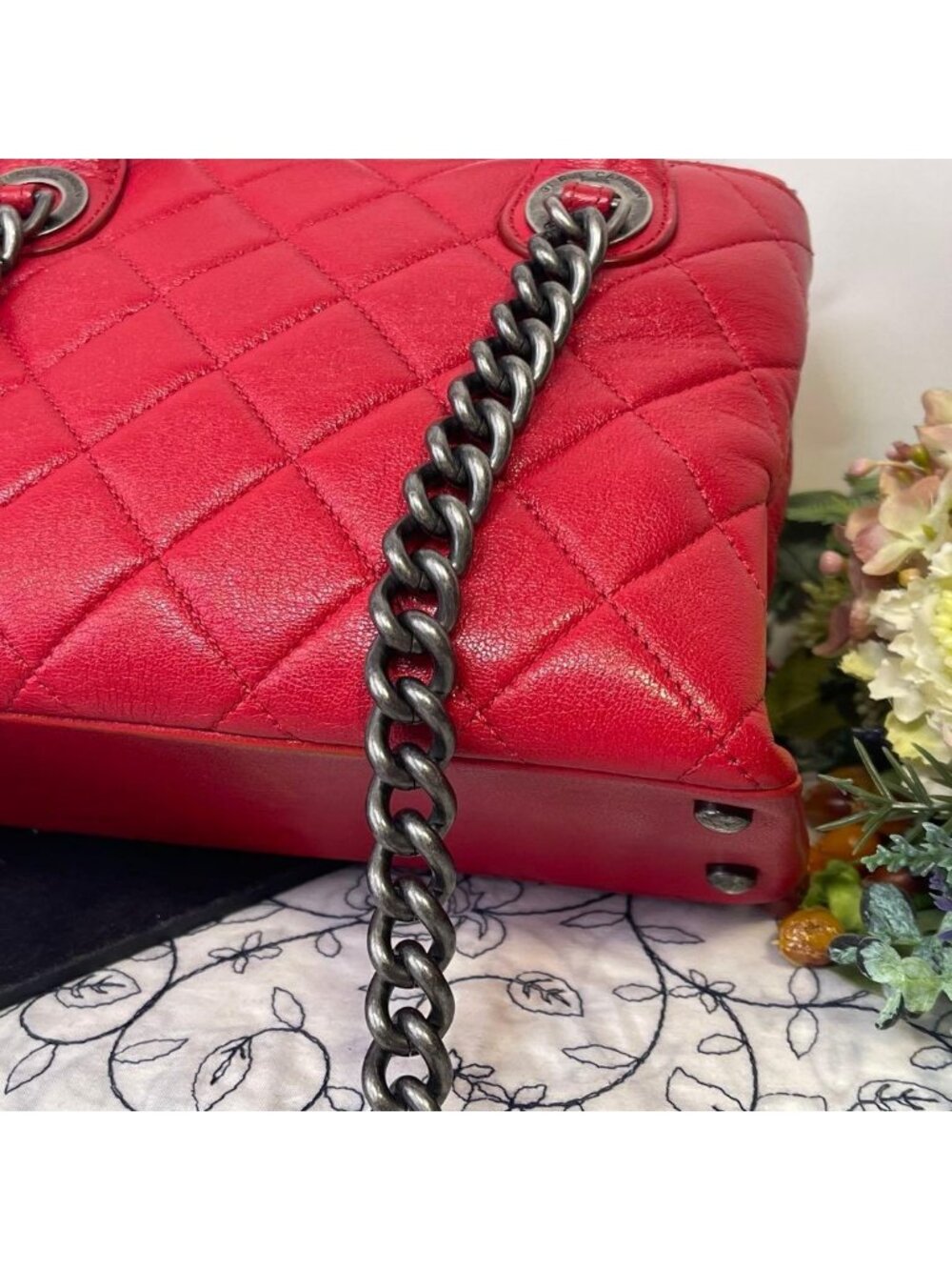 Chanel Quilted 2-Way Chain Shoulder Bag - Picture 4 of 15